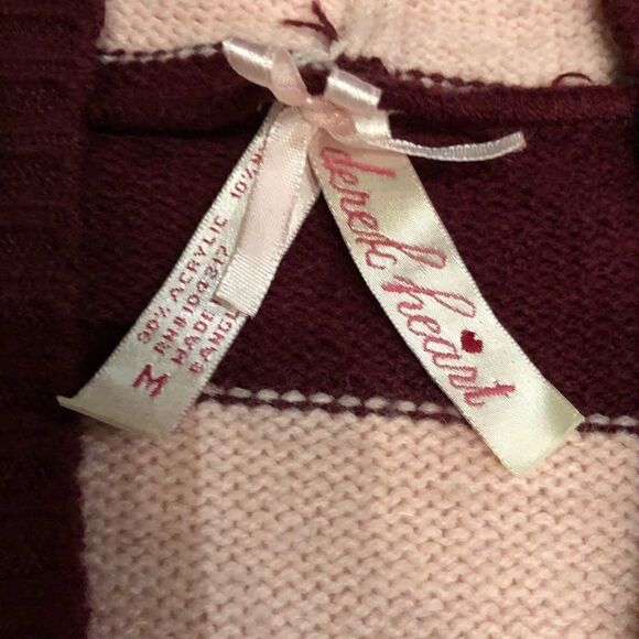 Derek Heart Hooded Sweater V neck Pink/Dark Red Medium - Picture 3 of 6